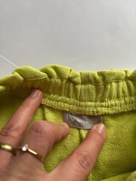 Krátasky bledě zelené - v.7 let, 122