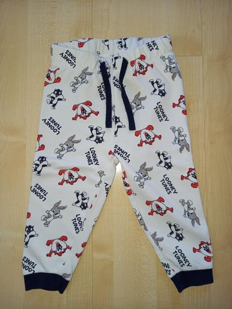 Tepláky, tepláčky, 74