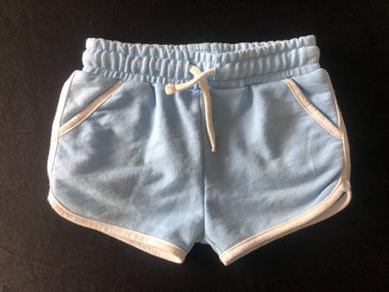 Vel. 104 modré teplákové šortky, 104