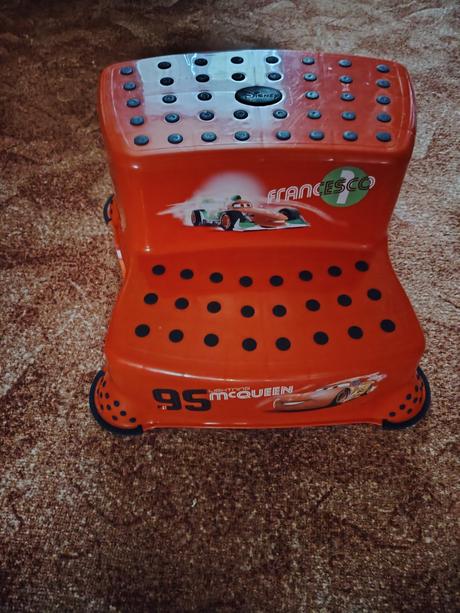 Dvojstupínek k wc/umyvadlu, 