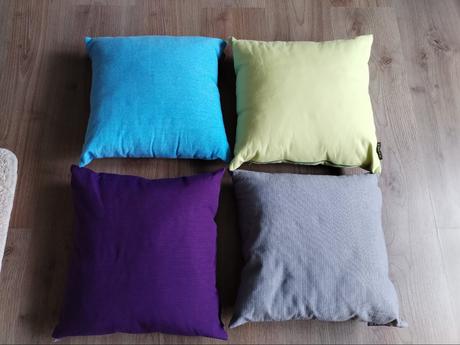 Designové polštáře 4 kusy,