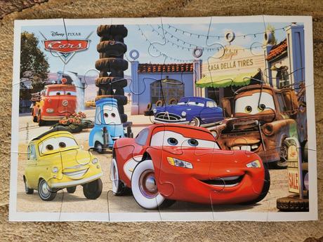 10x puzzle s bleskem mc queenem/cars,