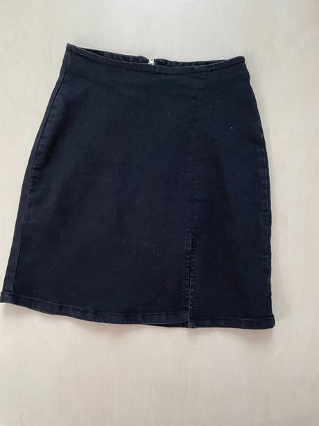 Černá sukně s rozparkem na stehno, vel 34/xs, deni, denim,xs