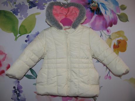 Zimní světle žlutá bunda s kapucí vel. 9-12 měs., mothercare,80