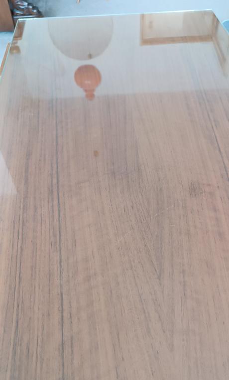 Velký konferenční stolek.,