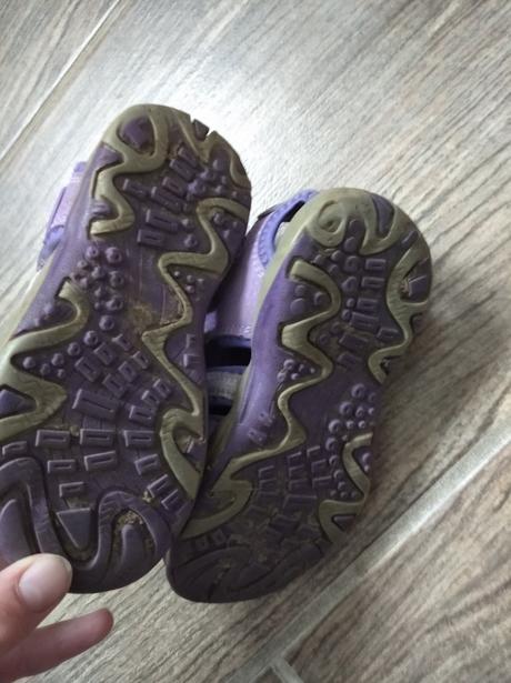 Sandály junior league, 26