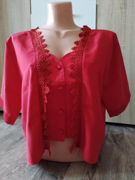 Slušivá červená xl halenka, xl