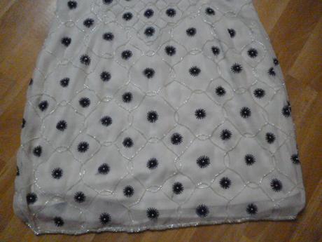 Šaty s korálky vel.m-l, m