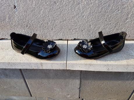 I48 dívčí lakované balerínky vel. 26, cupcake,26