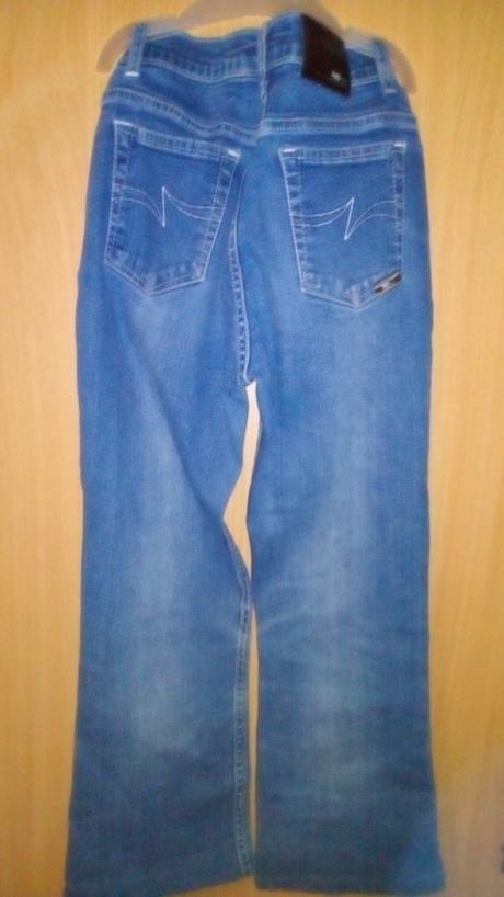 Rifle s výšivkami, 146