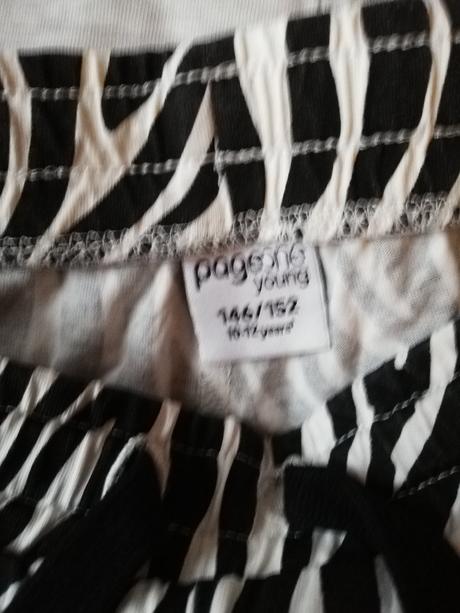 Sada dívčích šortek vel. 146/152., 146