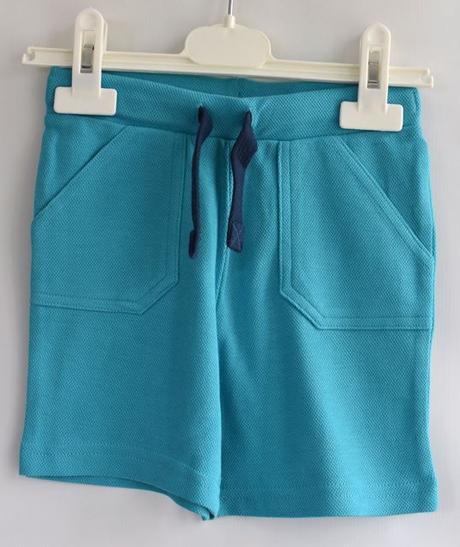 Kraťasy vel. 18 - 24 m, f&f,92