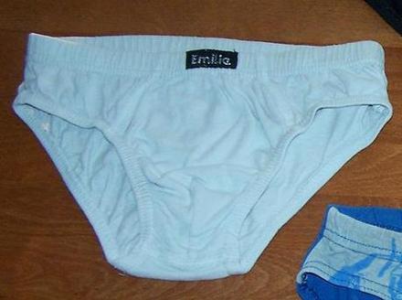 Bílé slipy emilia, 146