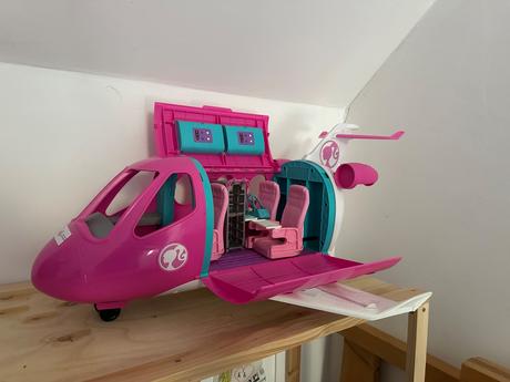 Barbie letadlo, 