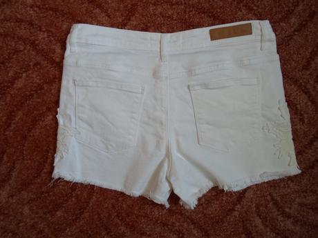 Bílé kraťasy kraťásky šortky s krajkou, denim,36