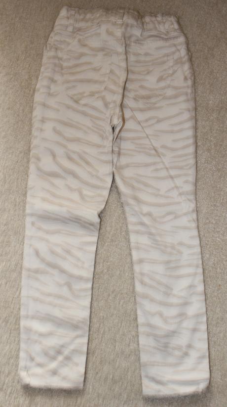 Op781. džíny-vzor zebra 6-7 let, h&m,122