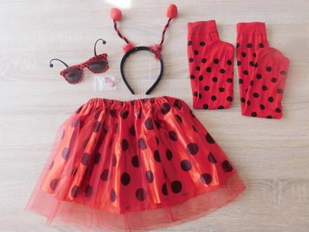 Kostým beruška vel.4/7let,