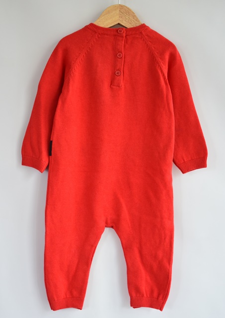 Overal vel. 6 - 9 m, 74