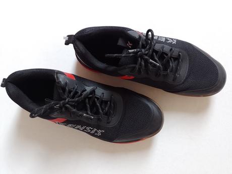 Sálovky kensis 43, 43