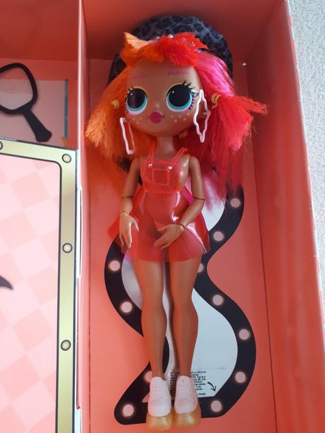 Lol velká ségra duhová panenka s malou panenkou,