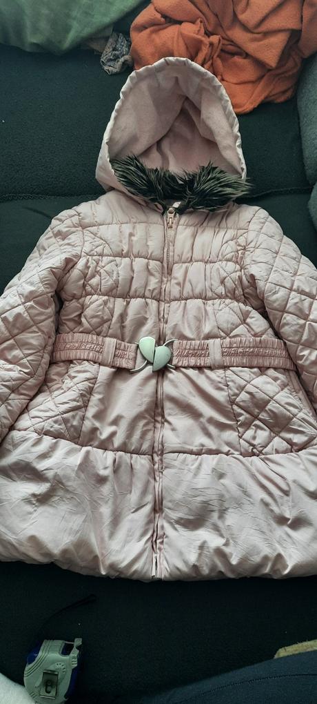 Dívčí zimní bunda, značka neuvedena, vel 7-8 let., 122