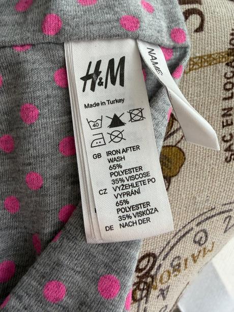 H&m loop sala seda s ruzovymi puntiky, h&m