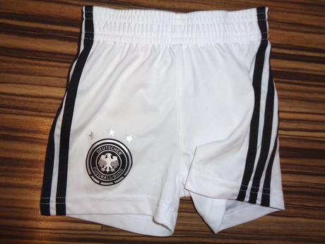 Luxusní bílé dresíkové kraťasy adidas, adidas,68