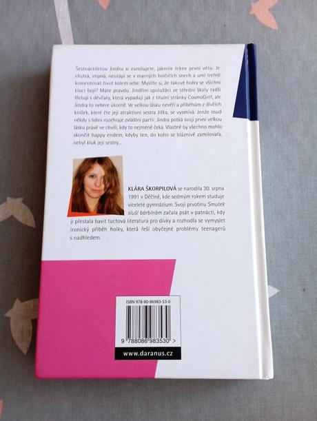 Smutek sluší barbínám, 