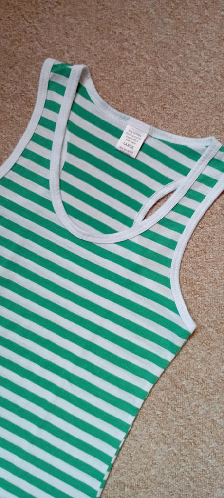 Tílko zn."large" vel."xs", xs