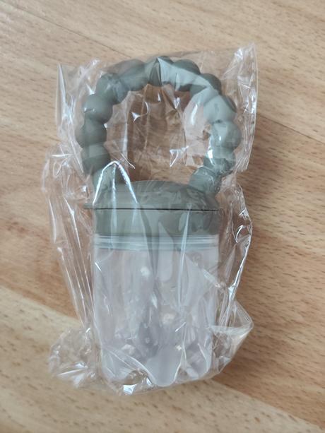 Krmící dudlík / kousátko se třemi síťkami, 