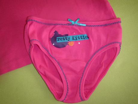 Dívčí košilka/tílko a kalhotky 98/104/110, lupilu,104