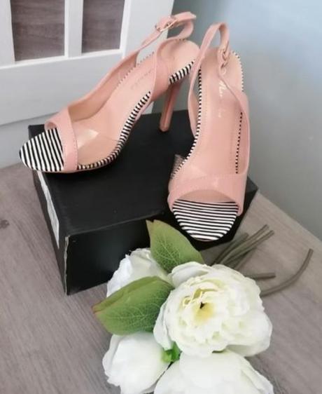 Béžové sandálky, 36