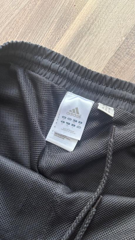Kraťasy, adidas,38