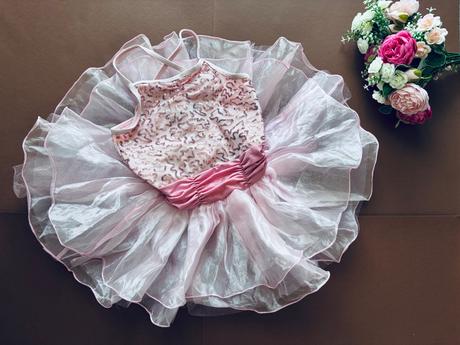 An22/ dres baletní - v.cca 4/5 let, 110