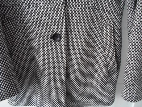 Černý bílý kabát kabátek, s