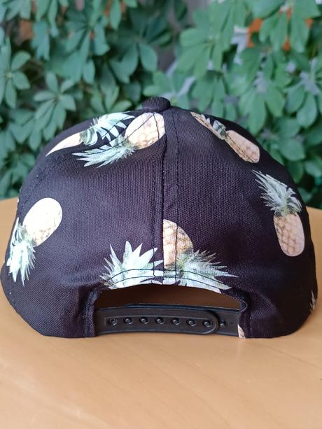 Černá kšiltovka pineapple, 