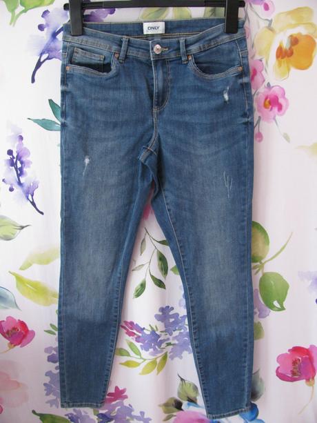 Strečové leh. trhané zkrácené fit džíny skiny only, only,32