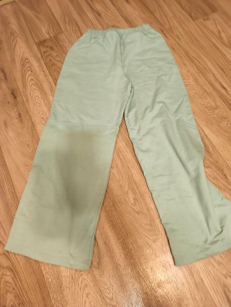 Zelenkavý set h&m tenis, h&m,152