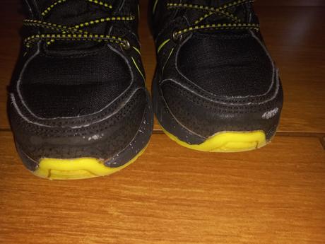 Kotníkové boty, 28