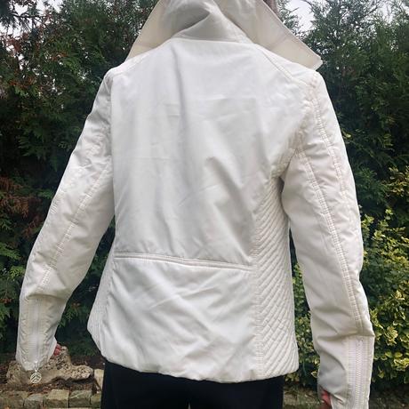 Bila slabší prosivana bunda mango s, mango,s