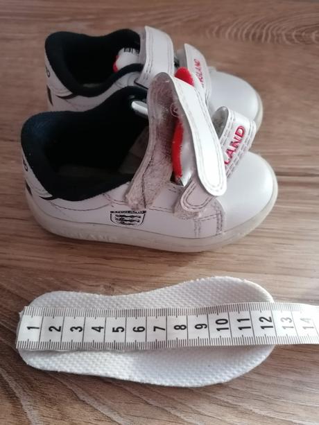 Botasky england vel 3, 19