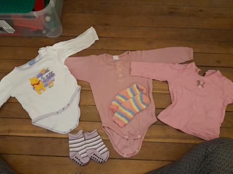 Mix oblečení na holku, balík věcí na miminko, body, 68–80