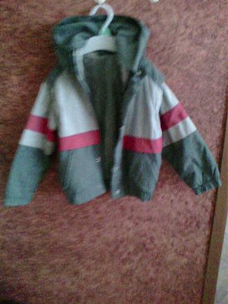 Univerzální bundička, 110