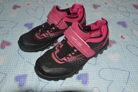 Softshellové boty, 34