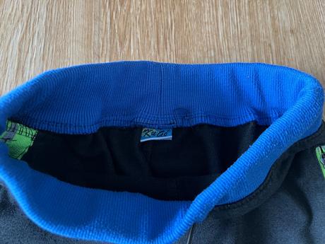 Chlapecké tepláky - 4ks, vel. 116/122, kugo,116