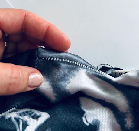 An8/ kostým kostlivec- v.cca 4/5 let, 