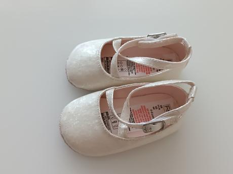 Dívčí capáčky/balerínky f&f, vel. 68 (3-6 měsíců), f&f,<17