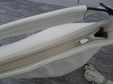 Bílá kabelka přes rameno i crossbody, lara bags