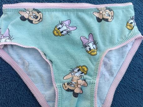 Kalhotky s minnie a daisy, sinsay,98