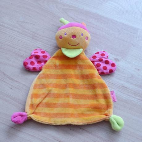 Plysova hracka pro miminka,